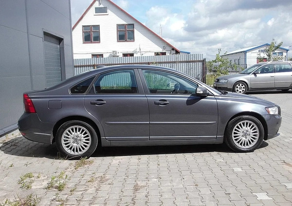 Volvo S40 cena 22900 przebieg: 168000, rok produkcji 2008 z Skarszewy małe 277